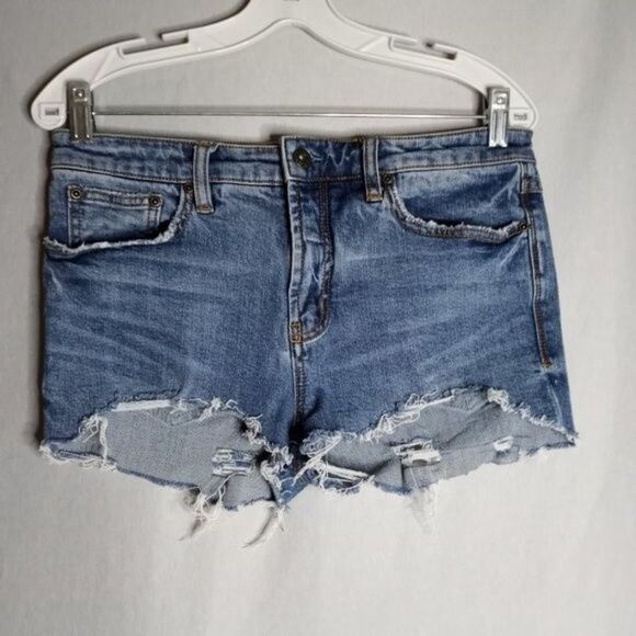 Free People Denim Shorts Womens Size 29 Junior Distressed Frayed Hem Summer Wear - Picture 3 of 6
